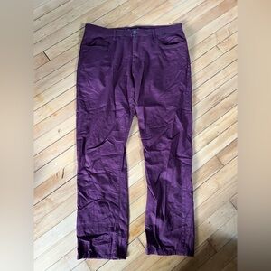 Travis‎ Mathew maroon golf pants